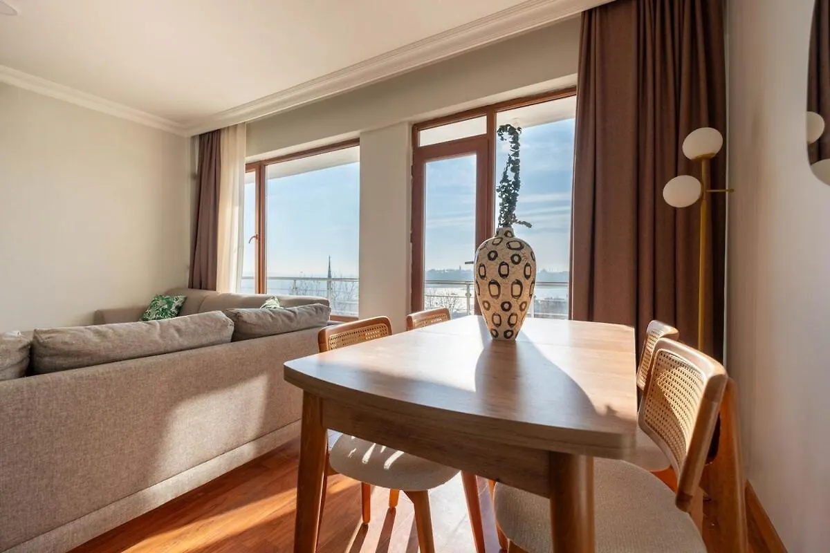 Apartment Bosphorus View With 3 Bedrooms Istanbul