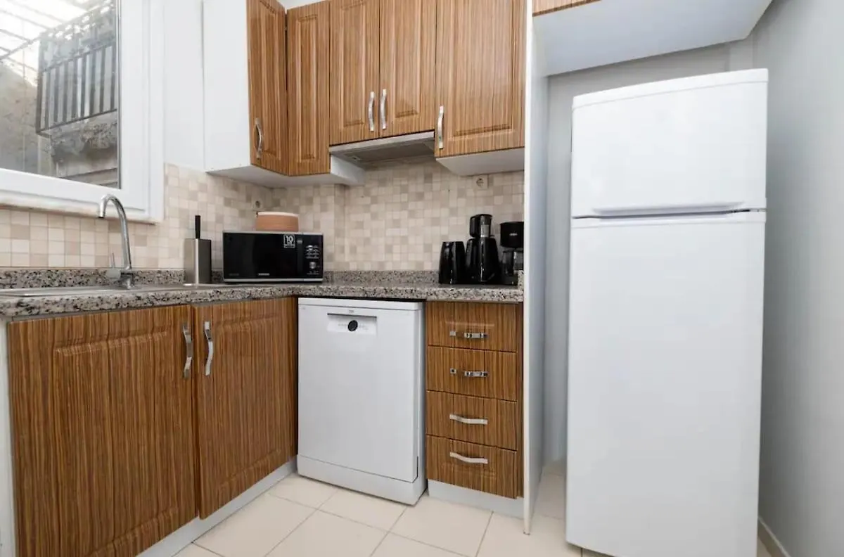 Bosphorus View With 3 Bedrooms Istanbul
